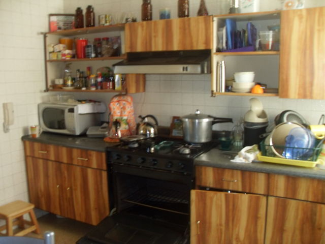 INICIO DE MODERNIZACIÓN DE UNA COCINA DE PANEL